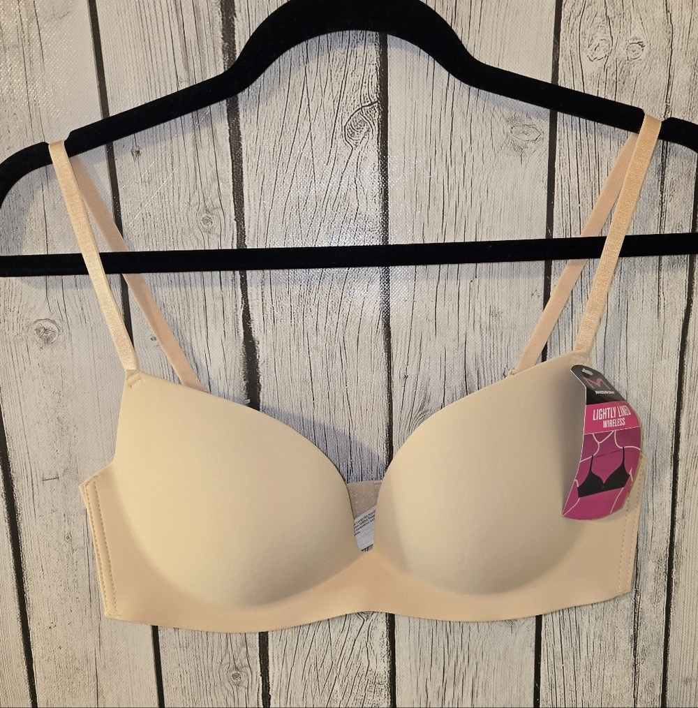 Maidenform Lightly Lined Wireless Bra Nude Beige 36C NWT Comfort Fit